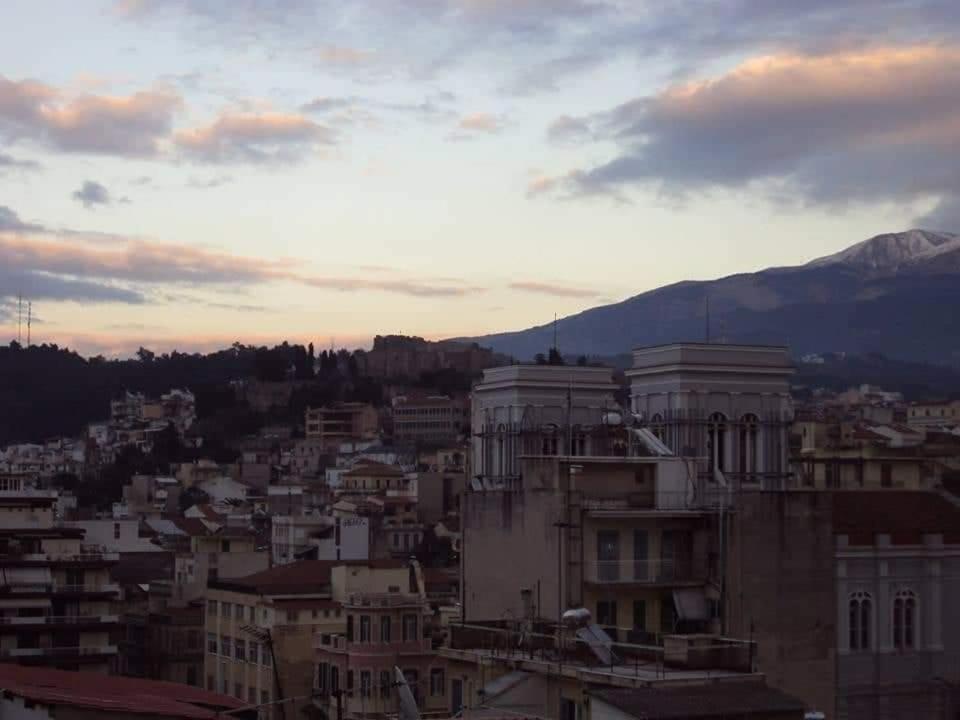 Apartamento Urban Penthouse Patras Exterior foto